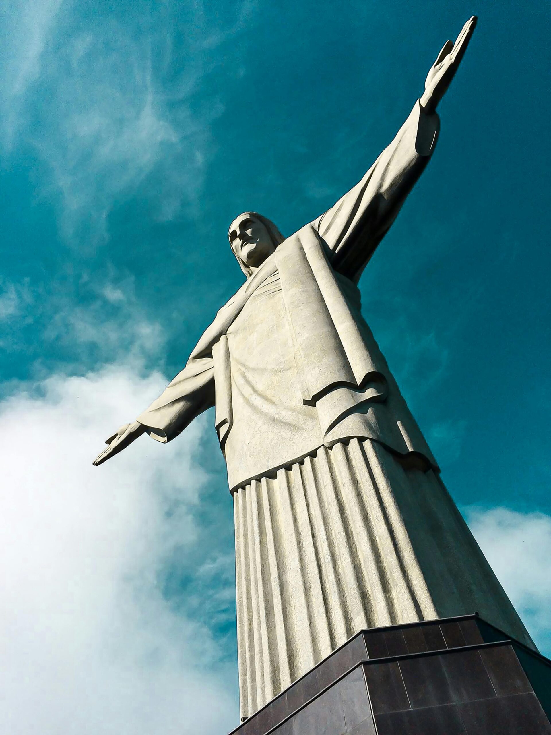 cristo redentor - 10 destinos mais procurados no Brasil